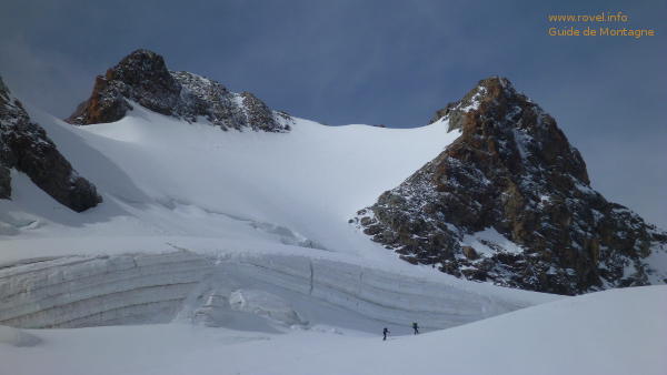 Le Pic de la Grave vue du glacier de la Girose